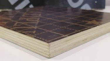 Waterproof Film Faced Plywood Laminated Formwork Plywood
