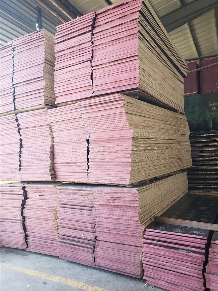 18mm Hardwood Film Faced Plywood For Construction