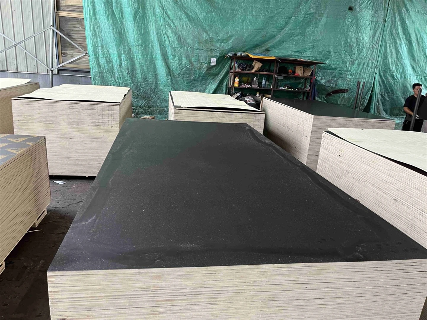 Anti-Slip Plywood