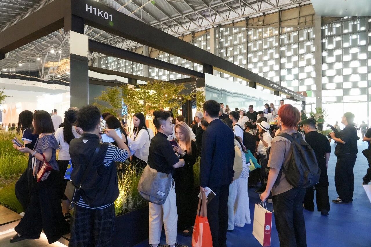 Day One Spotlight — Xingang Partners With Deng Lisi To Bring Bio-Inspired Tec...
